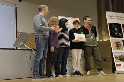 MINIOLIMPIADAS DE FÍSICA Y QUÍMICA.